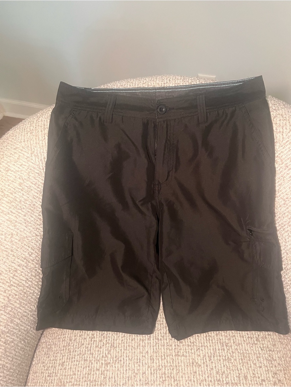 Men's Black Cargo Shorts with Utility Pockets